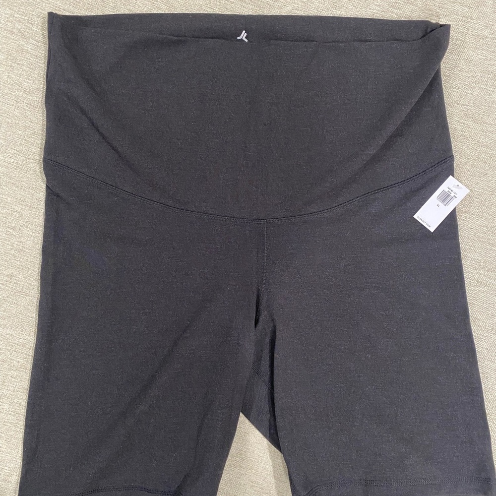 NWT Maternity Old Navy Black High-Waisted Bike Shorts
